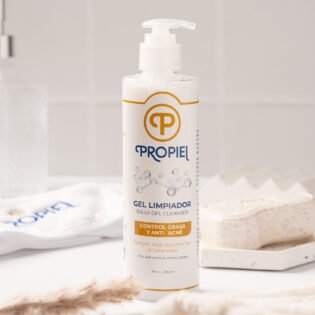 Anti-acne and anti-sebum cleansing gel